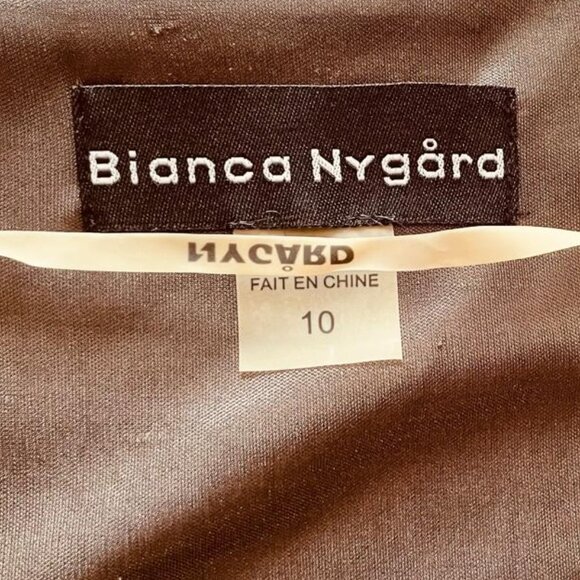 Gold and Tan Bodycon Dress with 3/4 Dolman Sleeves and V-Neck for Cocktail - Picture 3 of 3